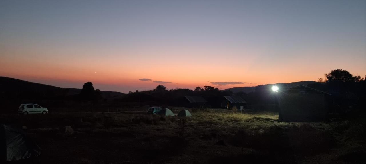 Camp Iaiwan Hotell Cherrapunji Eksteriør bilde